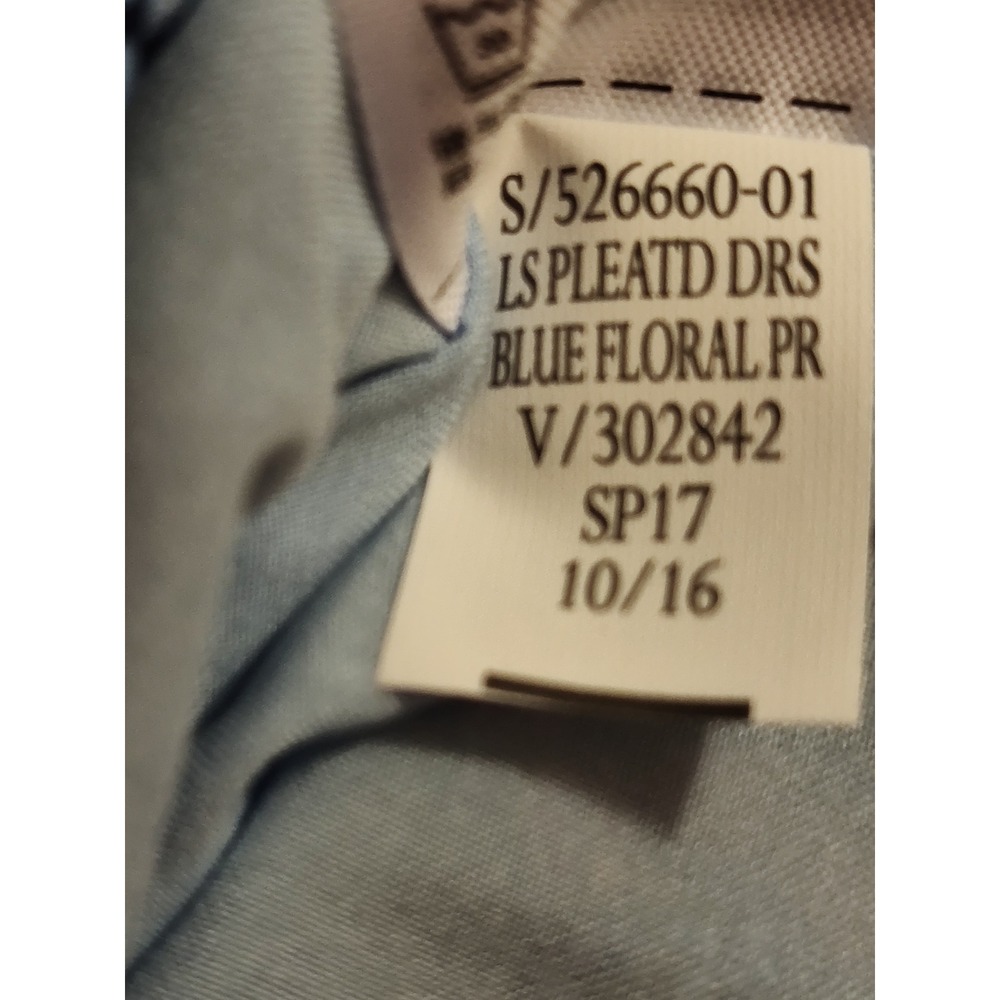 Women Gap M Dress Blue Floral Smocked Waist L Sleeve Pleated Hem NWT Spring 2017 - Picture 7 of 7